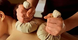 کمپرس گرم با برنج یا نمک